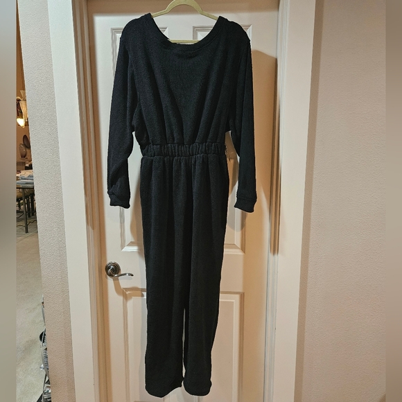 Free People Keepin It Real Jumpsuit Long Sleeve Scoop Neck Button Back Black NWT - Picture 3 of 16